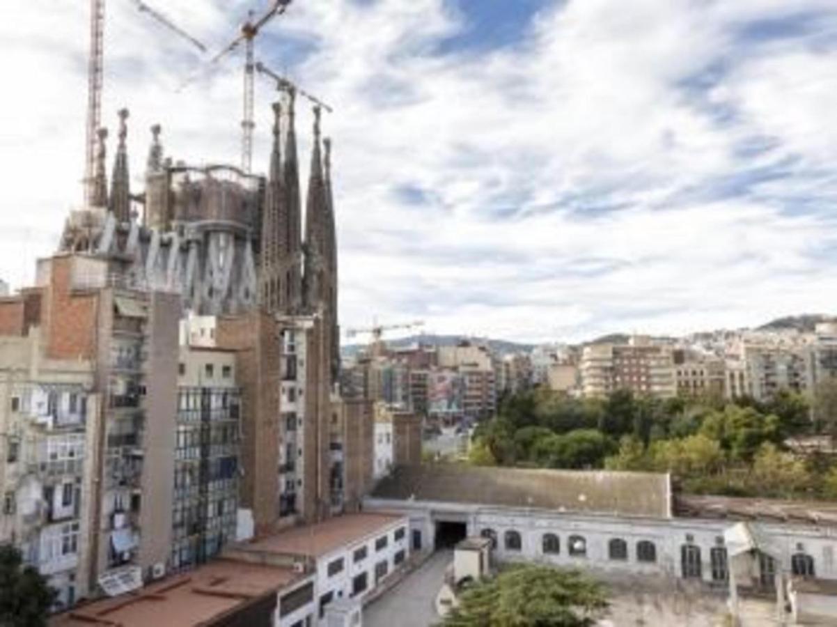 Valencia 455 Apartment Barcelona Bagian luar foto